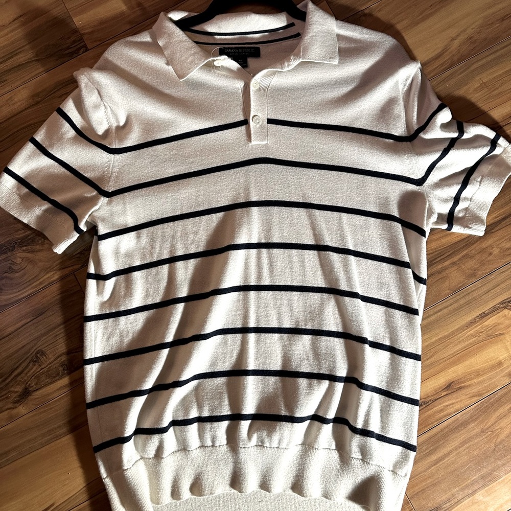 M. Banana Republic Knit Polo